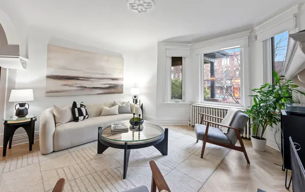 276 Roncesvalles AVE, Toronto W01, ON M6R 2M2