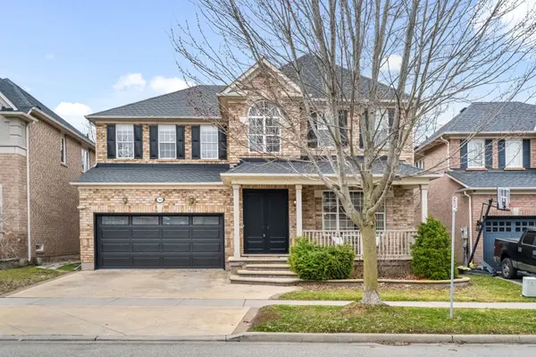 106 Arborglen DR, Halton Hills, ON L7G 6L4