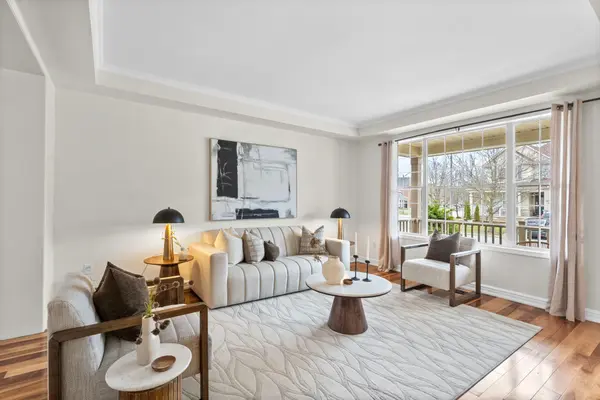 106 Arborglen DR, Halton Hills, ON L7G 6L4