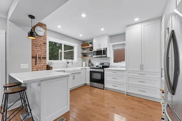 71 English ST, Brampton, ON L6X 1L5