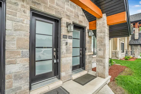 292 Masters LN #225, Clarence-rockland, ON K4K 0K5