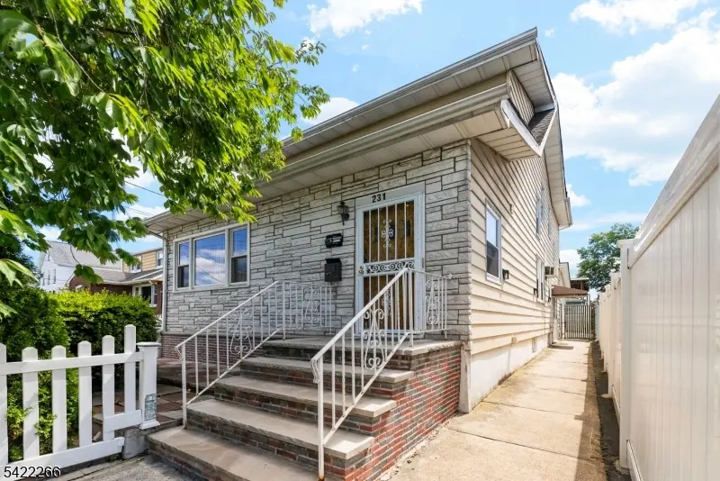 229 Brighton Ave, Belleville Twp., NJ 07109