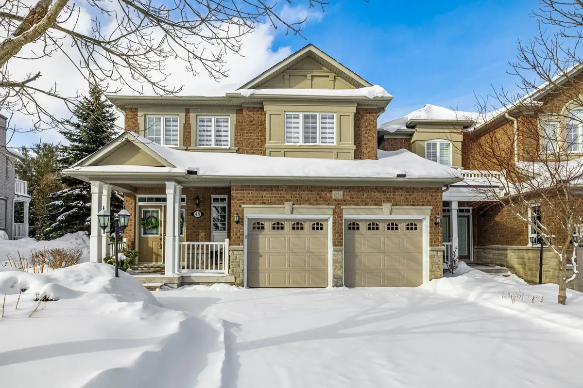 48 Stonecliffe CRES, Aurora, ON L4G 7Z6