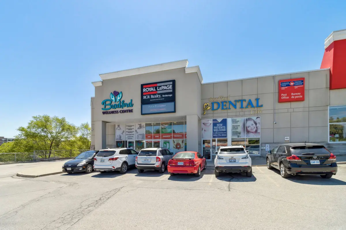 140 Holland ST #3, Bradford West Gwillimbury, ON L3Z 1R7