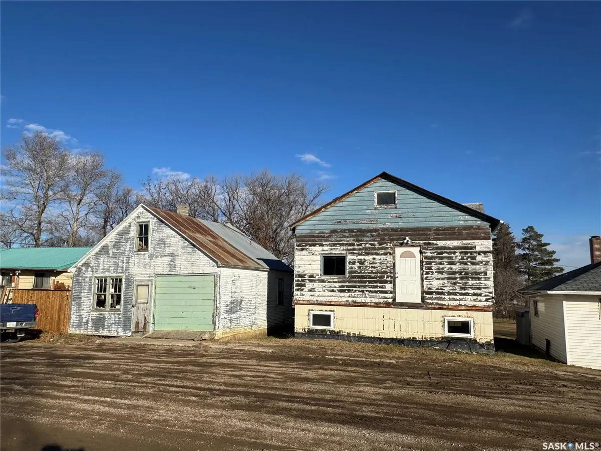 107 Main Street, Alvena, SK S0K 0E0