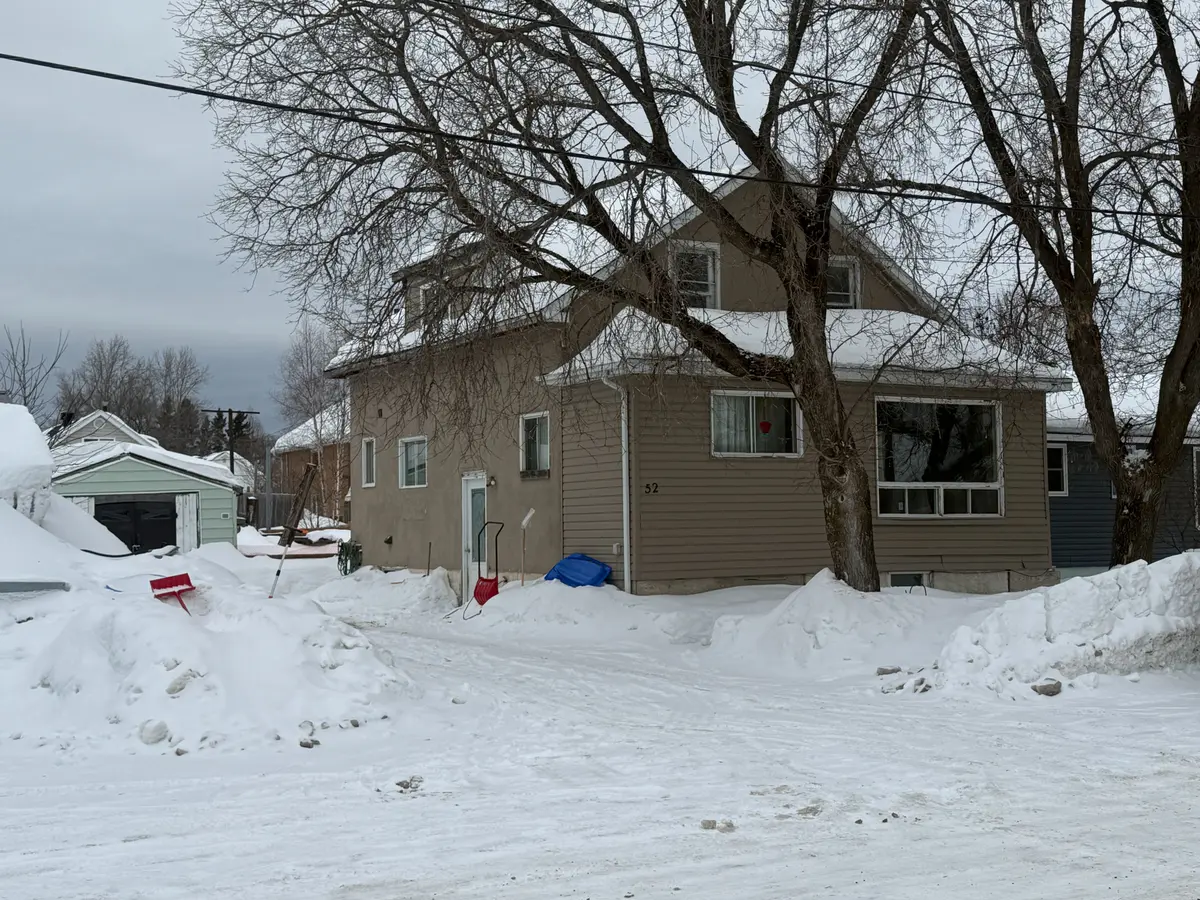 52 Broadway AVE, Timmins, ON P0N 1H0