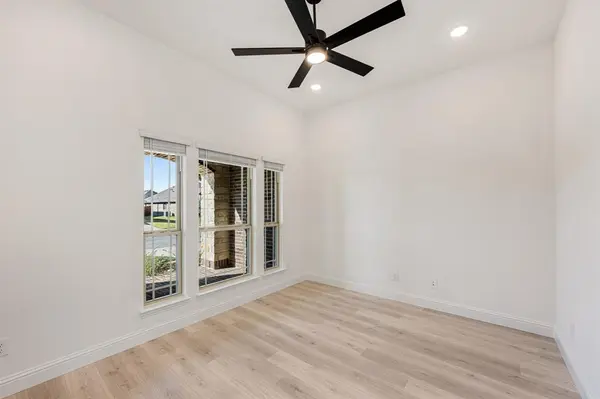 804 Firewood Way, Anna, TX 75409