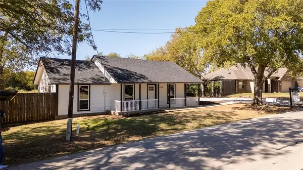 506 Caddell Street, Aubrey, TX 76227