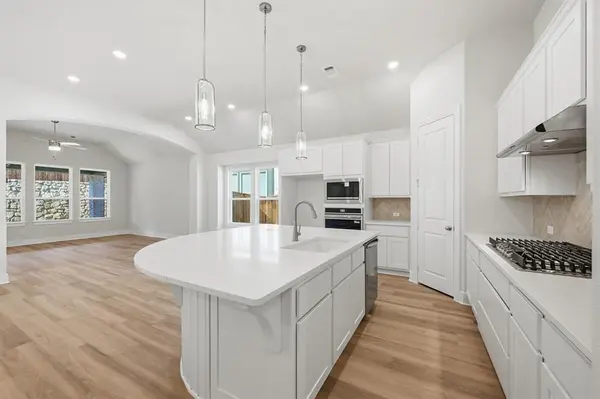 5048 Westhaven Circle, Denison, TX 75020