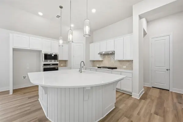 5048 Westhaven Circle, Denison, TX 75020