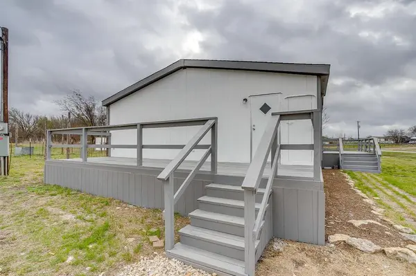 143 Carter Hills Lane, Weatherford, TX 76085