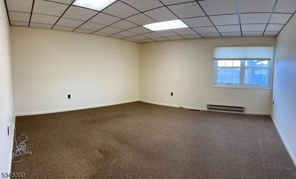 577 Westfield Ave, Westfield Town, NJ 07090