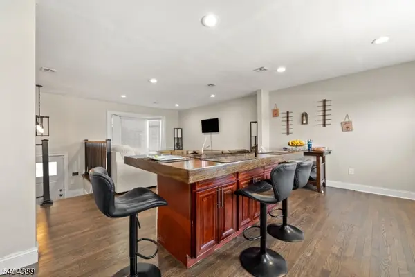 5 Jessie St, Carteret Boro, NJ 07008