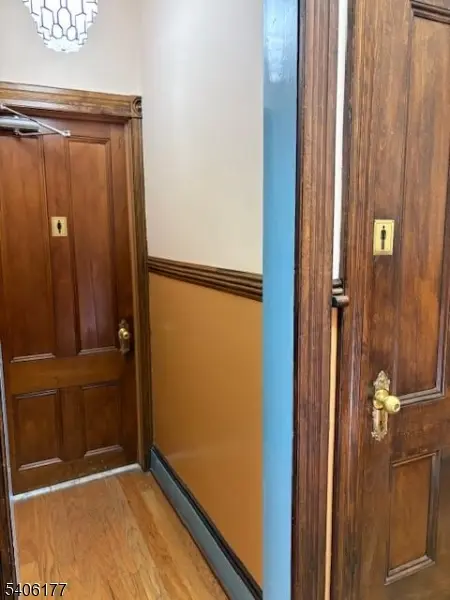 27 Olcott Sq, Bernardsville Boro, NJ 07924