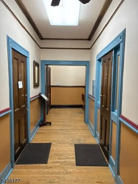 27 Olcott Sq, Bernardsville Boro, NJ 07924