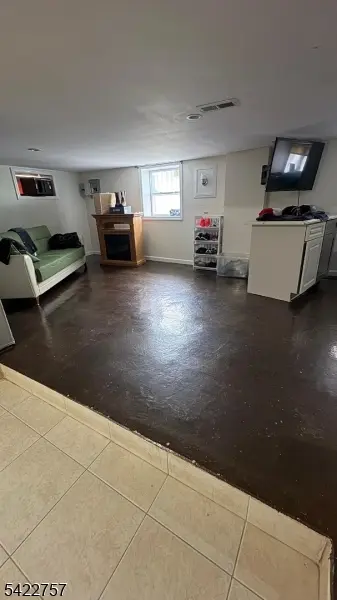 87 Ellis Ave, Irvington Twp., NJ 07111