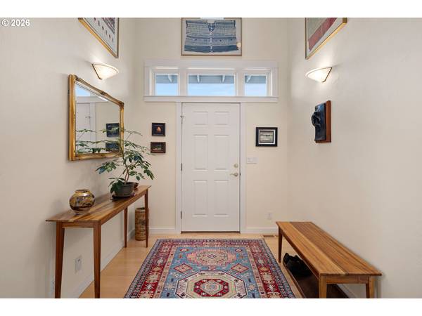 2634 SUNCREST AVE, Eugene, OR 97405