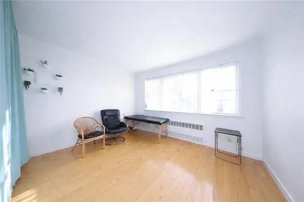 933 56th ST, Brooklyn, NY 11219