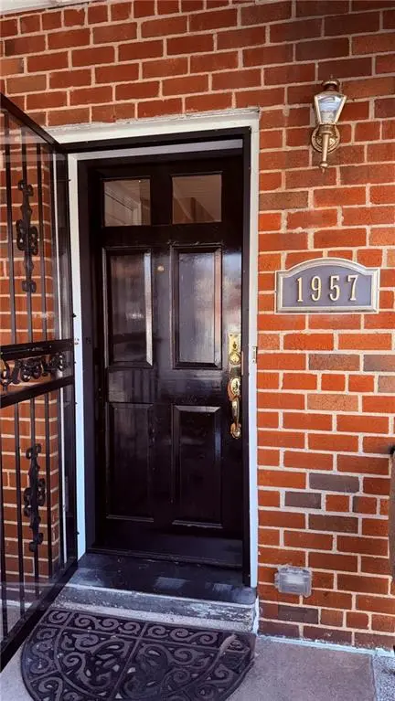 1957 Bogart AVE, Bronx, NY 10462