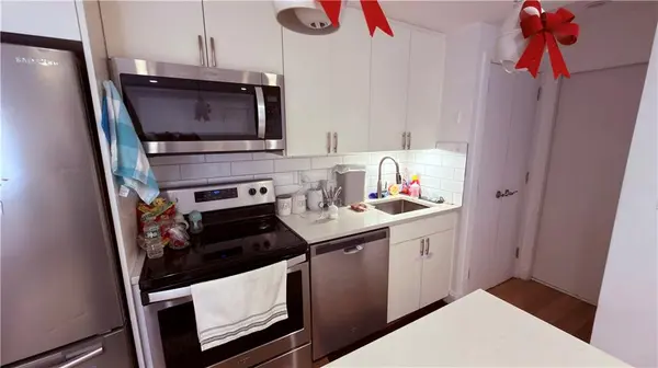 1957 Bogart AVE, Bronx, NY 10462