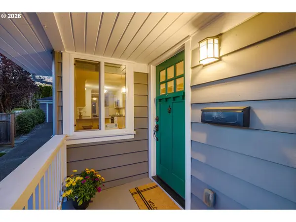 4117 SE HENDERSON ST, Portland, OR 97202