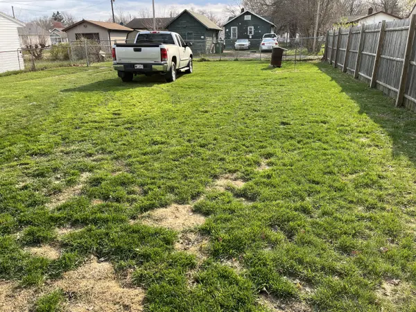 1221 Pearl ST, Benton Harbor City, MI 49022