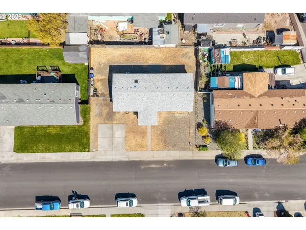 915 HOME ST, The Dalles, OR 97058