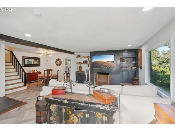 5625 SE OETKIN RD, Milwaukie, OR 97267