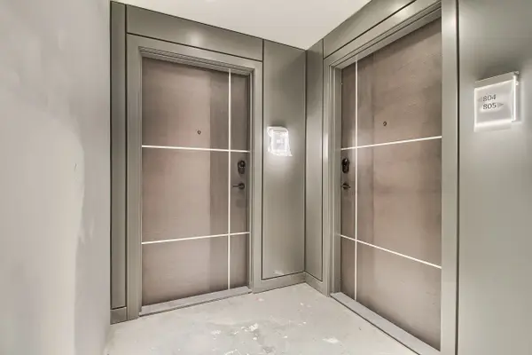 100 Dalhousie ST #804, Toronto C08, ON M5B 0C7