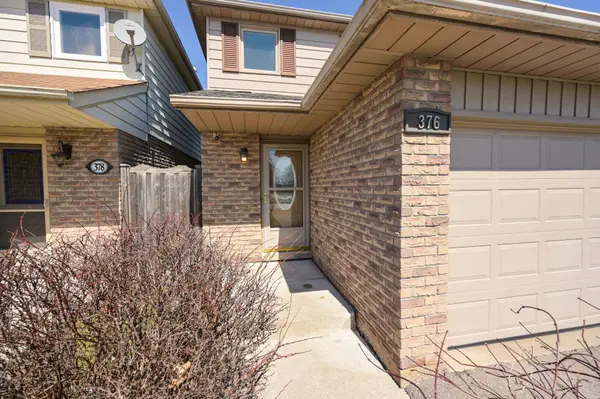 376 Britannia AVE N, Bradford West Gwillimbury, ON L3Z 1A7