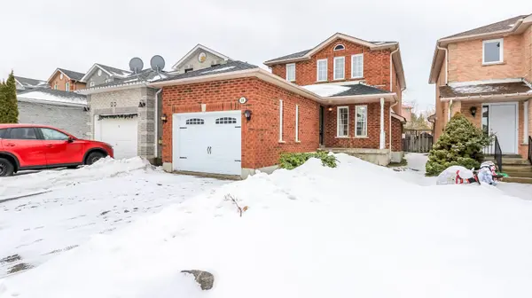 28 Violet ST, Barrie, ON L4N 9N2