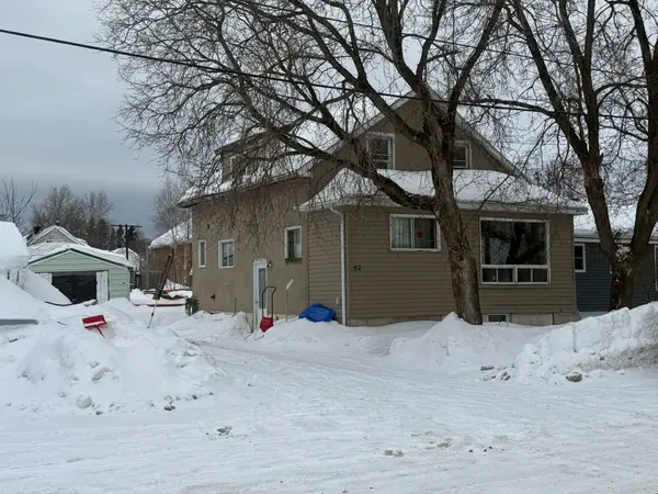 52 Broadway AVE, Timmins, ON P0N 1H0