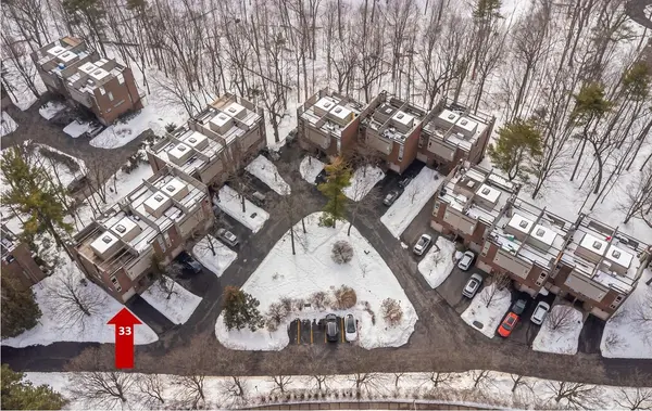 1250 Marlborough CT #33, Oakville, ON L6H 2W7