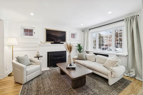 186 Aylmer AVE, Glebe - Ottawa East And Area, ON K1S 2Y6