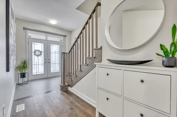 47 Sundin DR, Haldimand, ON N3W 0H3