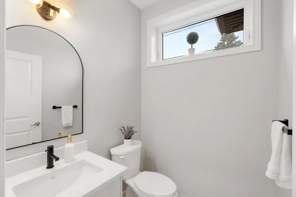 20 Myrtle ST, Pelham, ON L0S 1E6