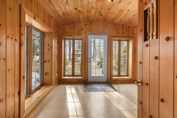 44 Tower RD, Rideau Lakes, ON K0G 1L0