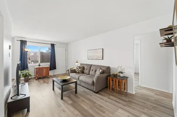 2041 Arrowsmith DR #308B, Beacon Hill North - South And Area, ON K1J 7V7