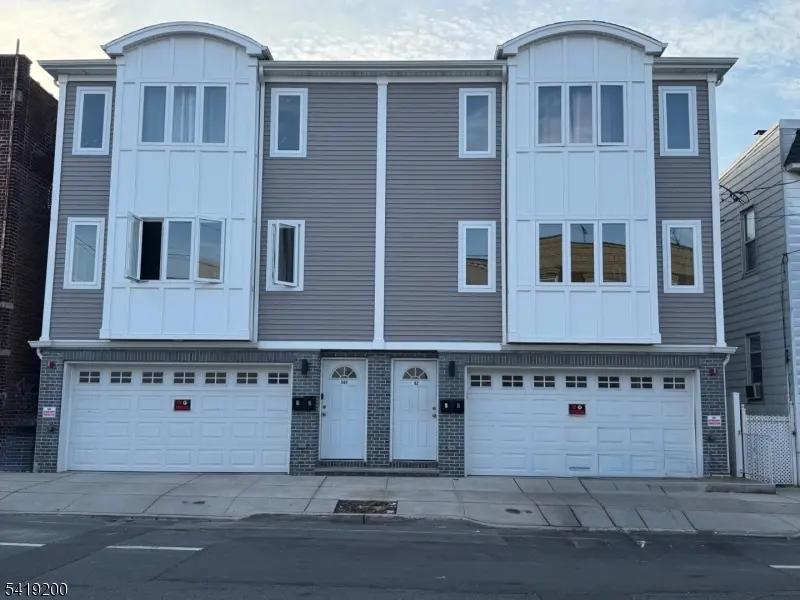 562 N 11Th St, Newark City, NJ 07107