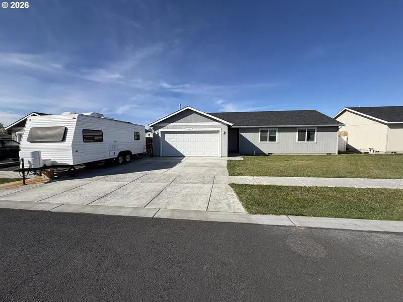 1464 NE Kenna DR, Hermiston, OR 97838