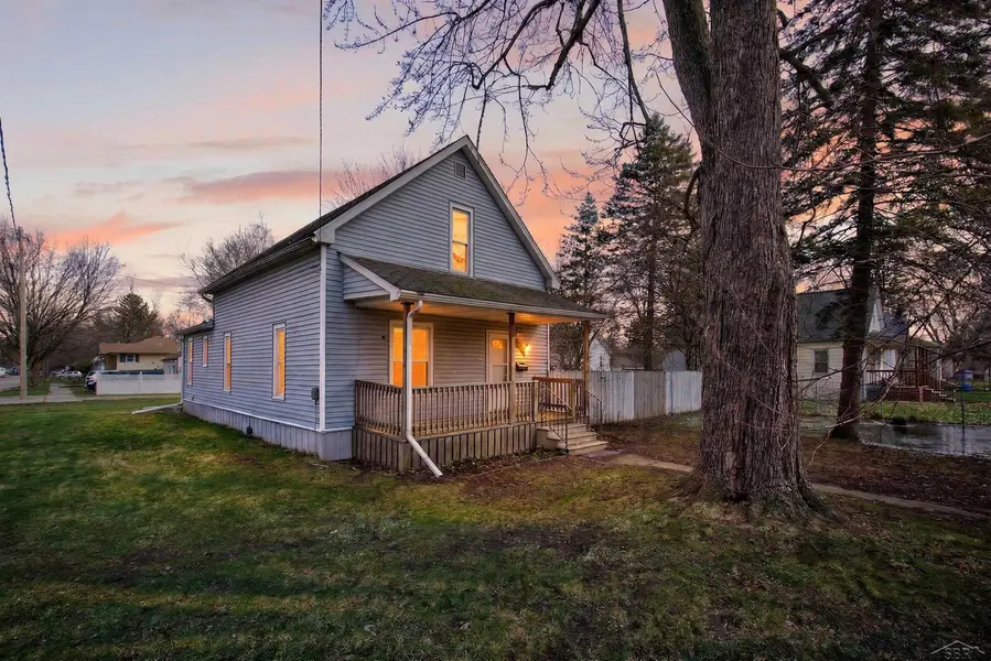 1724 Maine ST, Saginaw, MI 48602