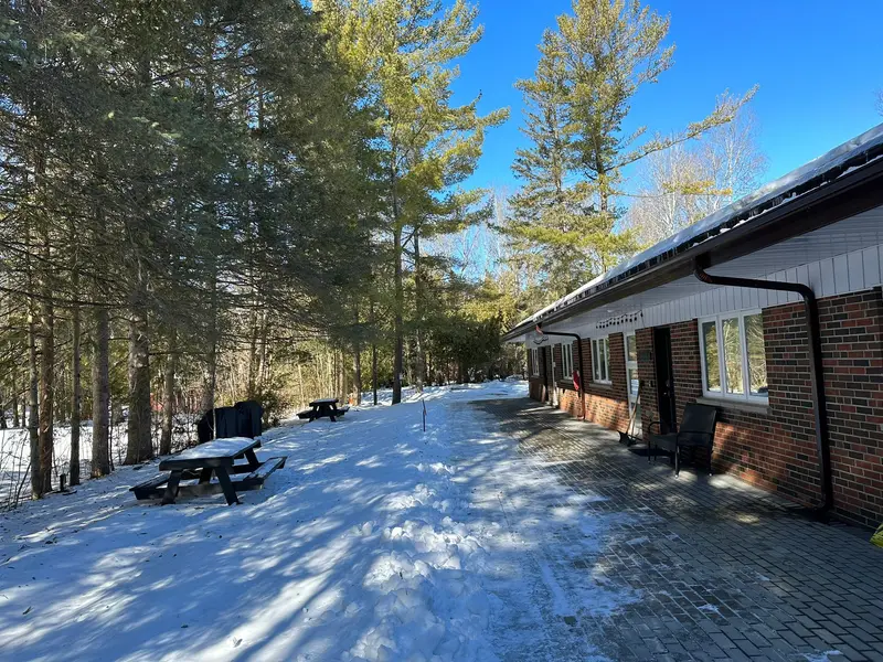 1054 Lawson RD, Tiny, ON L0L 1P0