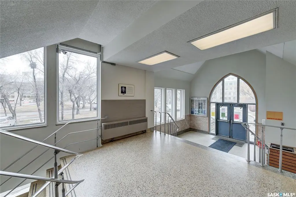 1121 College DRIVE, Saskatoon, SK S7N 0W3