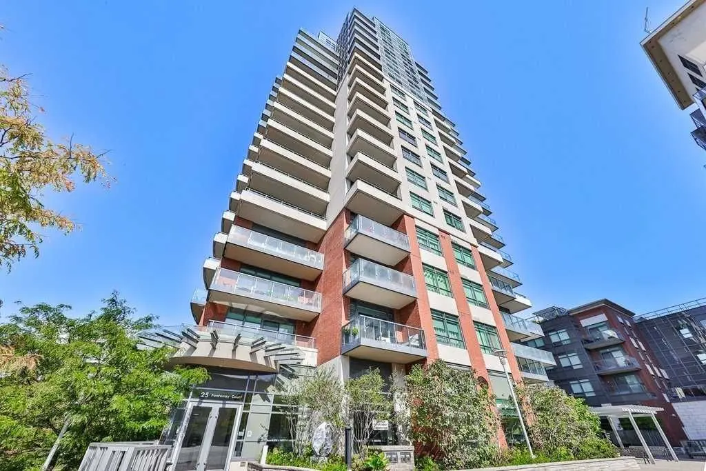 25 Fontenay CT #512, Toronto W08, ON M9A 0C4