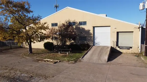 8331 & 8339 Hoyle Avenue, Dallas, TX 75227