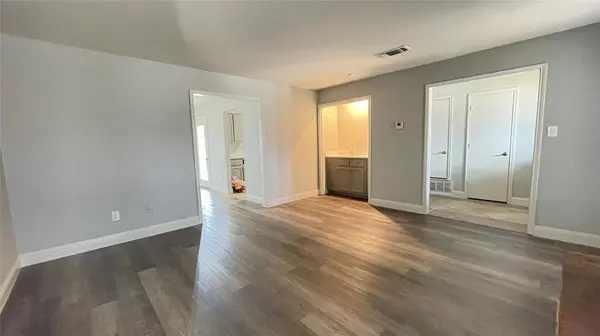 2217 Roman Court, Dalworthington Gardens, TX 76013