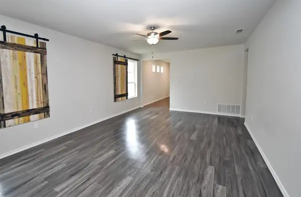 200 Blue Bird Lane, Mineola, TX 75773