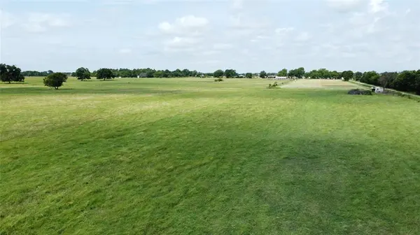 11742 Dane Road, Pilot Point, TX 76258