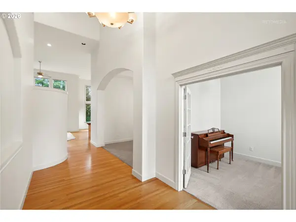 18273 SW ORCHARD HILL LN, Sherwood, OR 97140