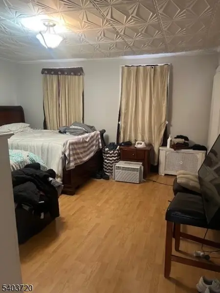 43 Paterson St, Newark City, NJ 07105